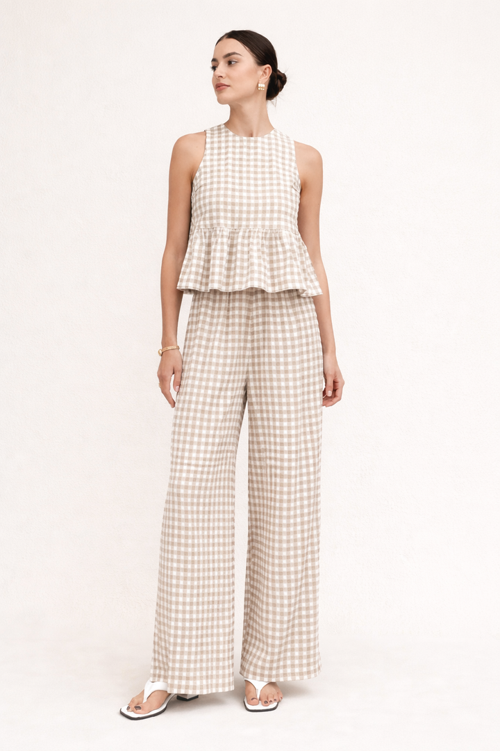 Mirabella women's set: top with ruffle and wide-leg trousers