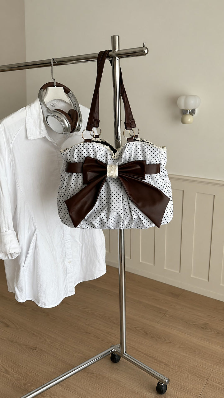 The Amélie Bow Shoulder Bag