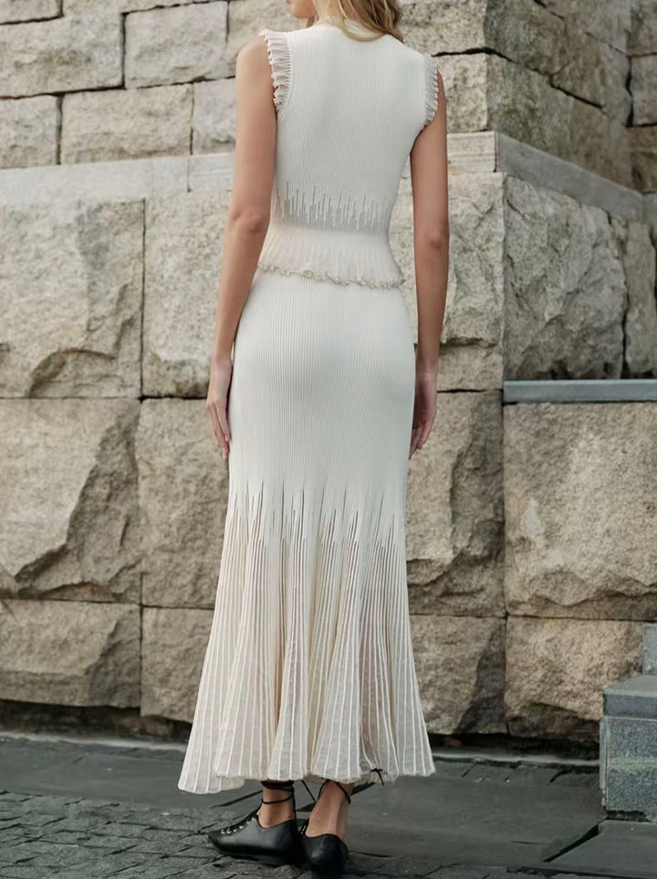 Elara Ribbed Knit Midi Dress