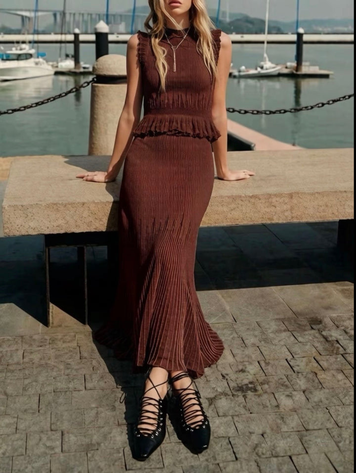 Elara Ribbed Knit Midi Dress