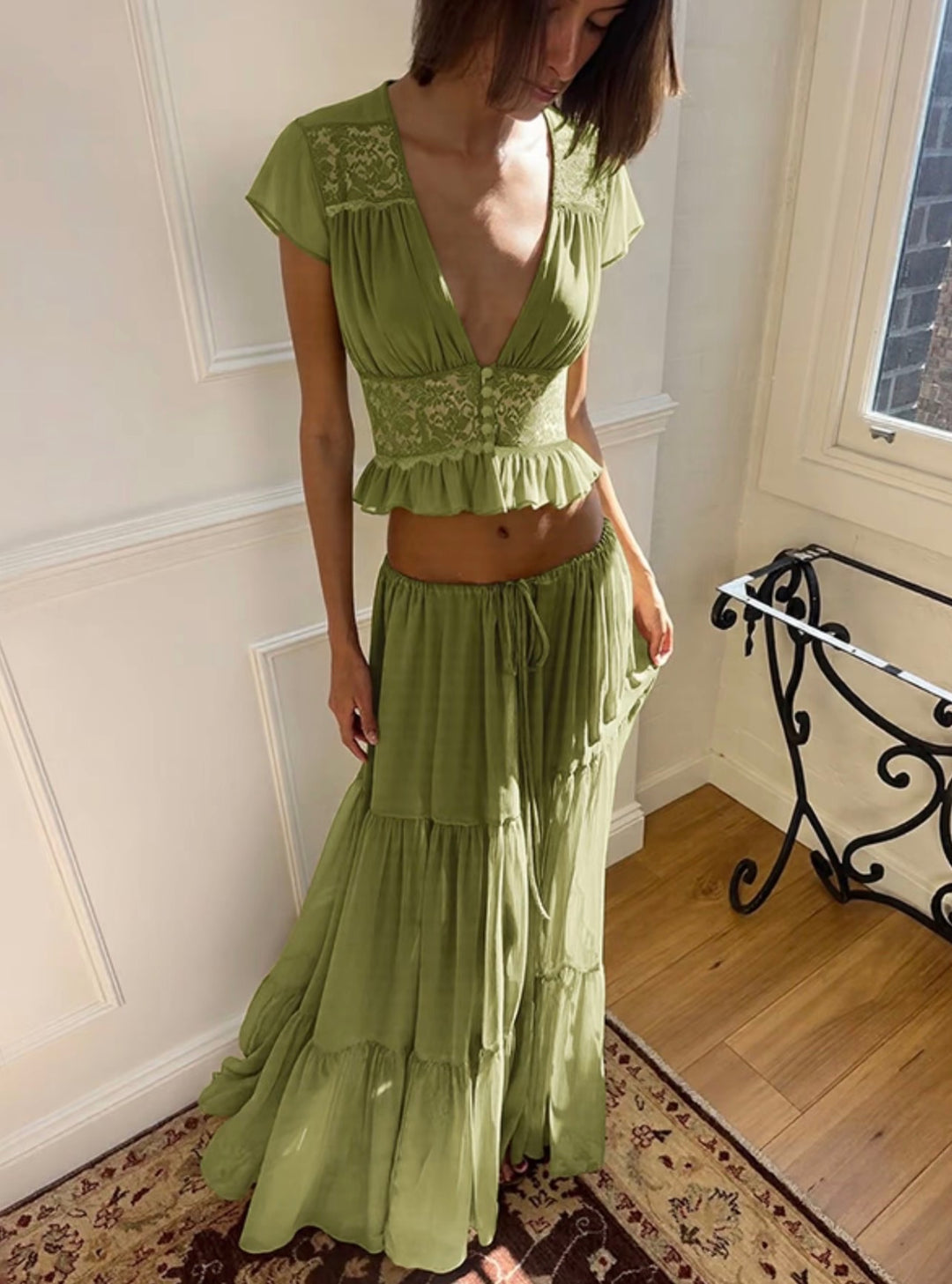 Noir Amara Lace Maxi Set