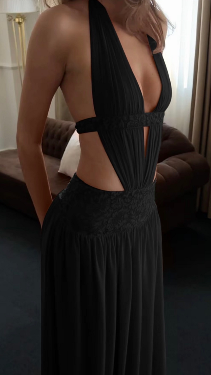 Scarlet Siren Gown