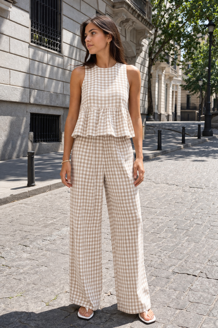 Mirabella women's set: top with ruffle and wide-leg trousers