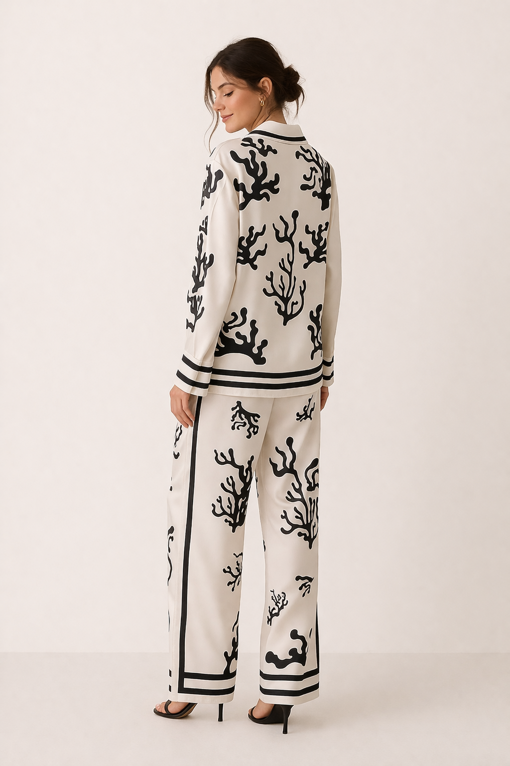 Women's elegant Peony print blouse and wide-leg trousers set