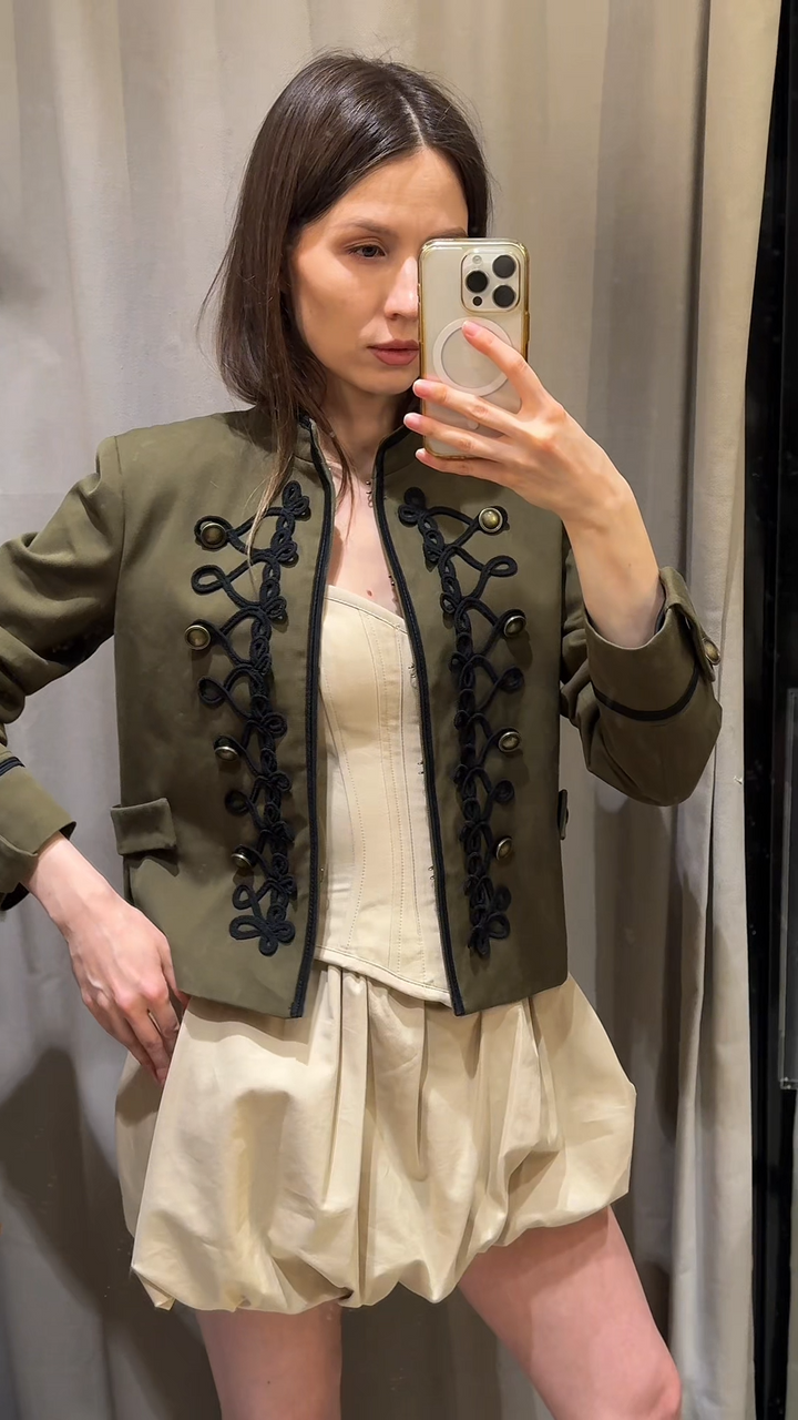 Golden Cropped Jacket – Vintage Stand Collar Long Sleeve Patchwork
