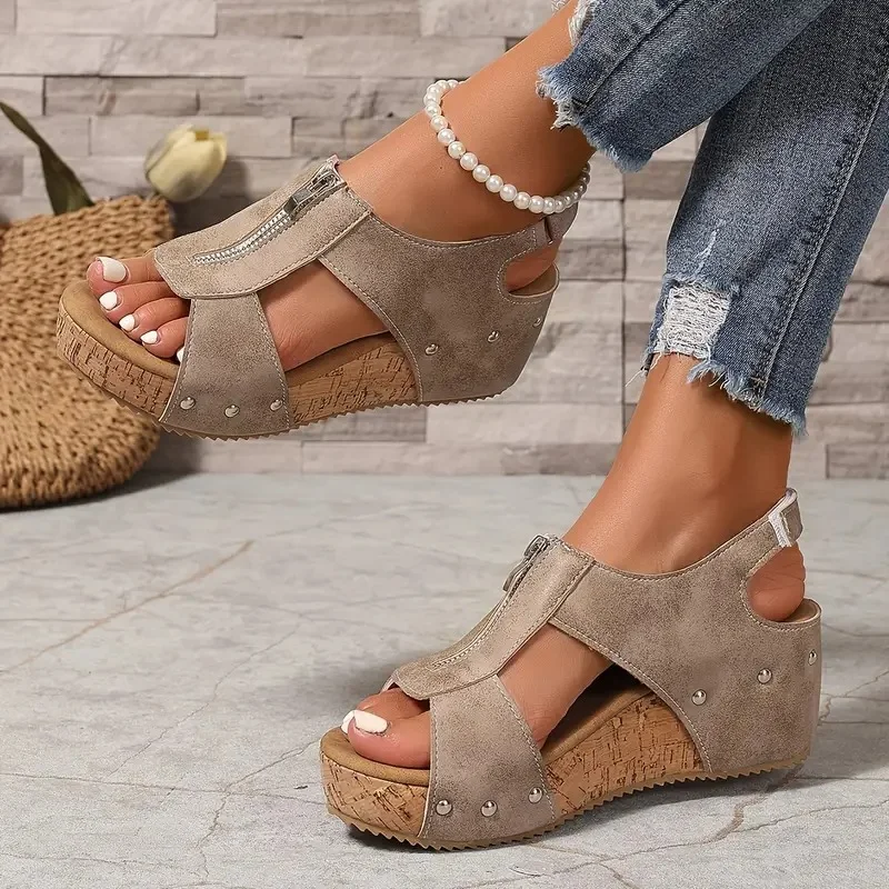 Stylish Retro Wedge Sandals with Zipper